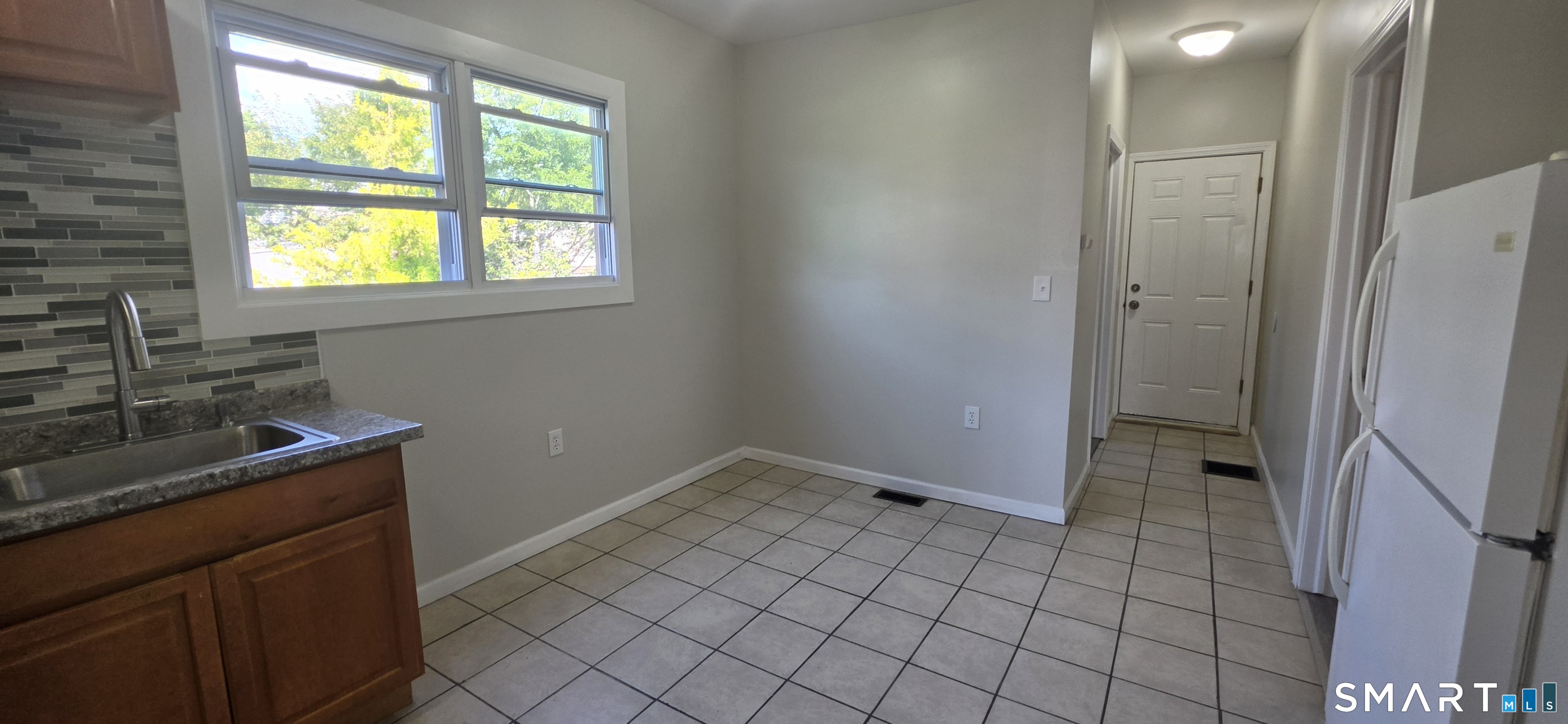 279 Captain Thomas Boulevard West Haven CT 06516