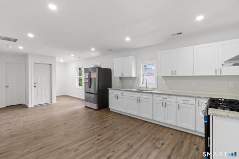 16 Arch Street Waterbury CT 06710