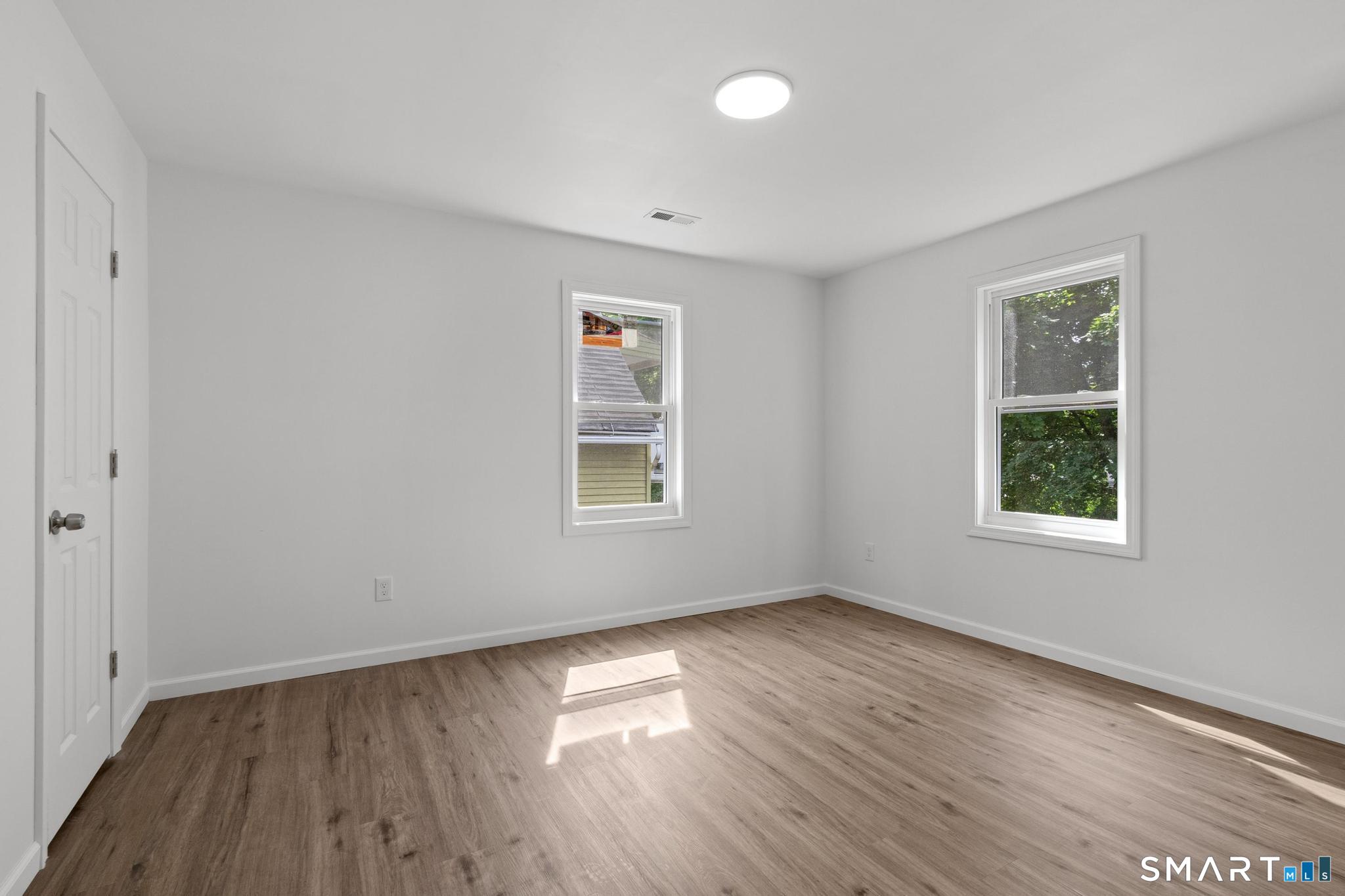 16 Arch Street Waterbury CT 06710