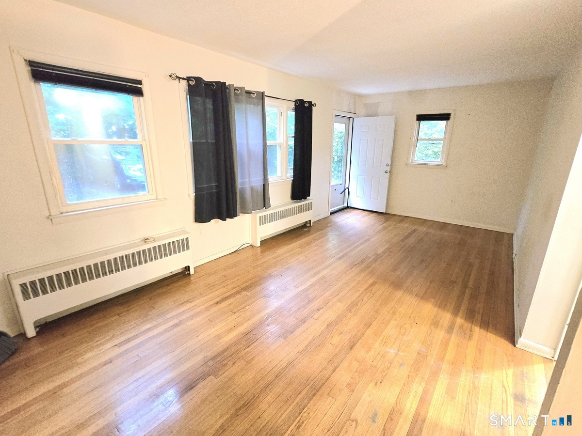 148 Sisson Street East Hartford CT 06118