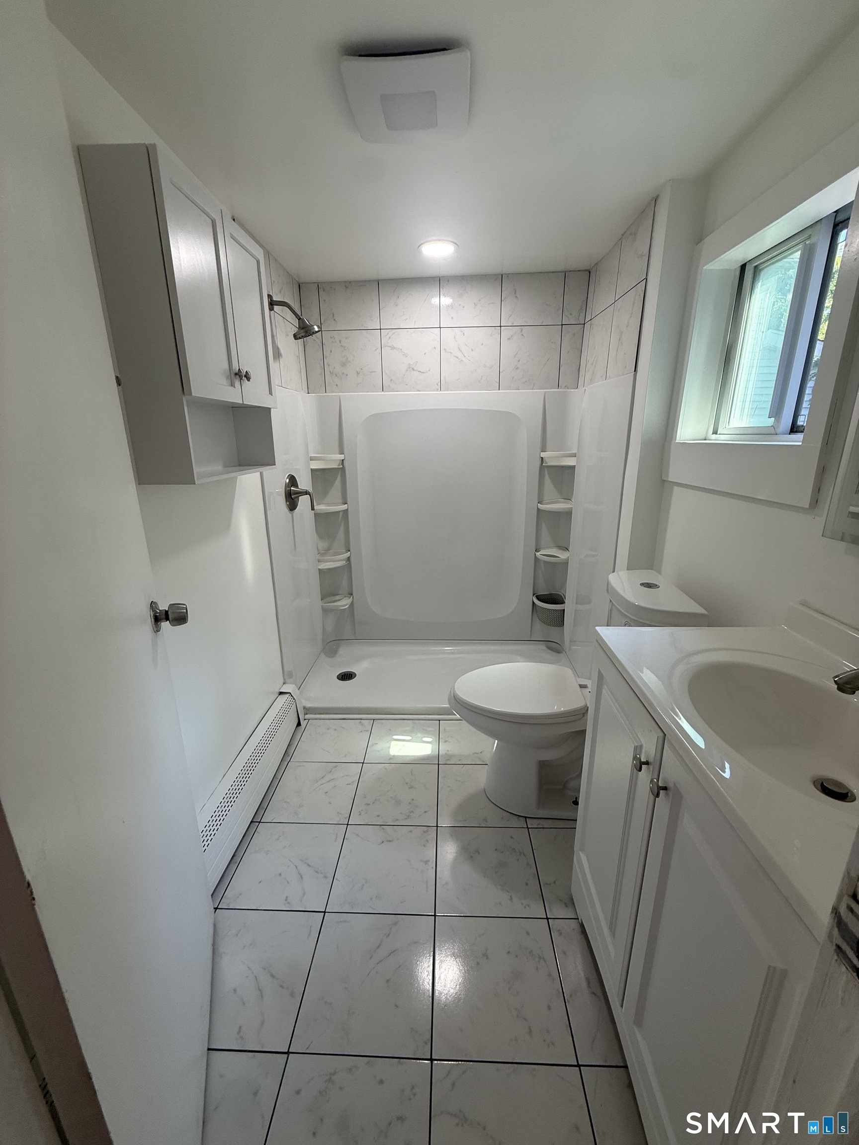 172 Dekalb Avenue Bridgeport CT 06607