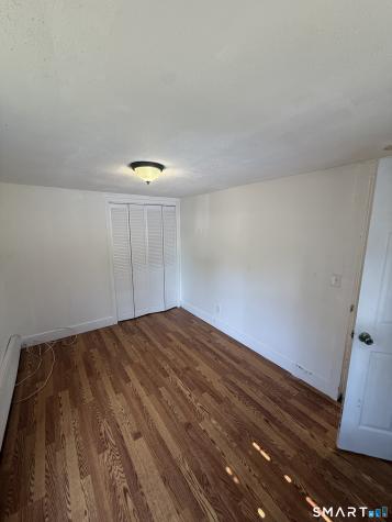 172 Dekalb Avenue Bridgeport CT 06607