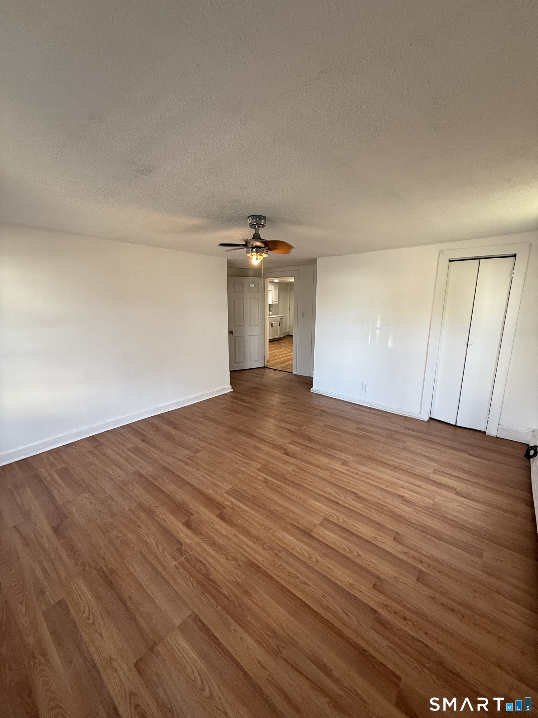 172 Dekalb Avenue Bridgeport CT 06607