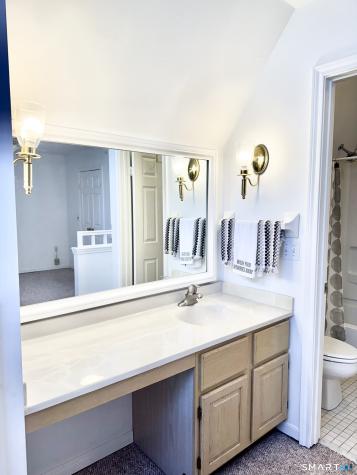 823 Old Pond Lane Norwich CT 06360