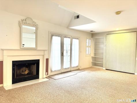 823 Old Pond Lane Norwich CT 06360