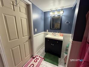81 Cliffside Drive Manchester CT 06042