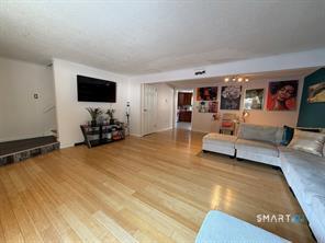 81 Cliffside Drive Manchester CT 06042