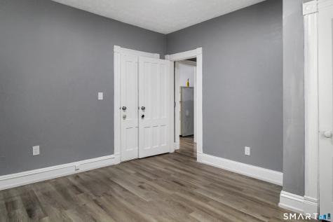 32 Lenox Street Hartford CT 06112
