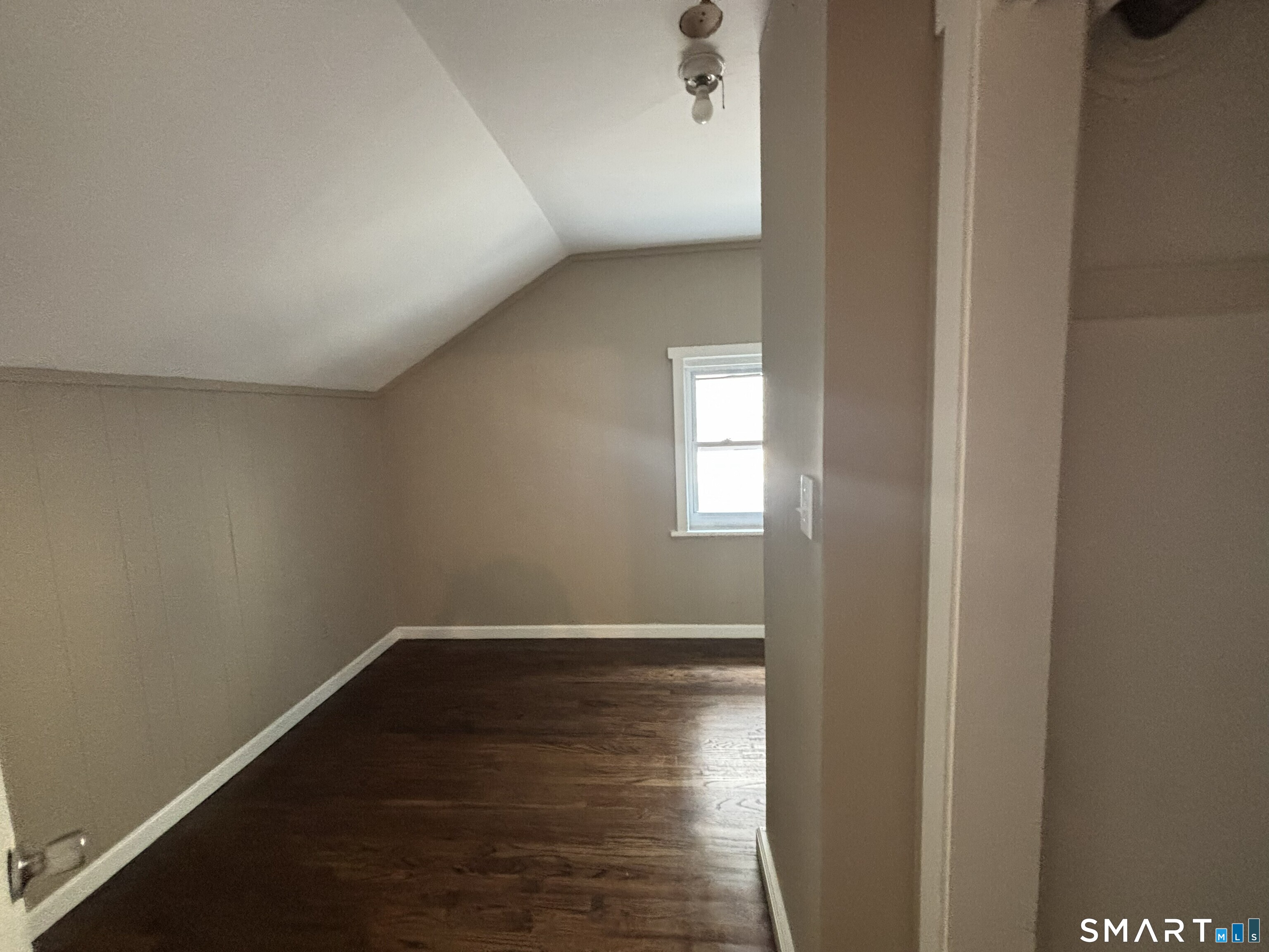 1566 North Avenue Bridgeport CT 06604