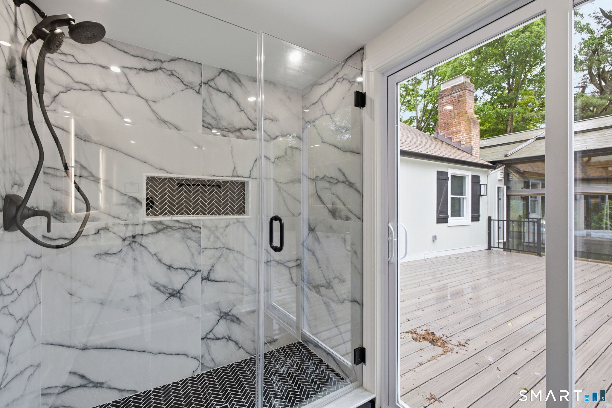 1 Tulip Tree Lane Norwalk CT 06851