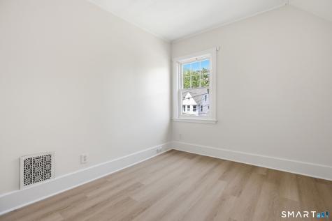 84 Sherwood Place Greenwich CT 06830