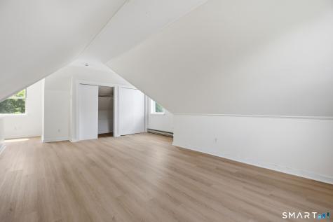 84 Sherwood Place Greenwich CT 06830
