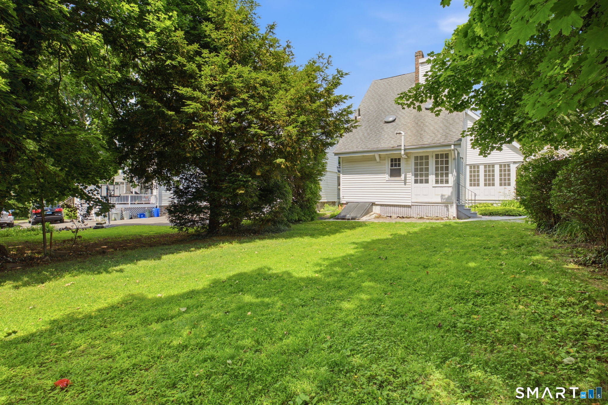 84 Sherwood Place Greenwich CT 06830