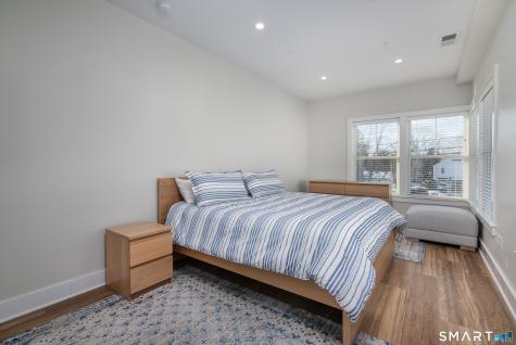 82 Wall Street Madison CT 06443