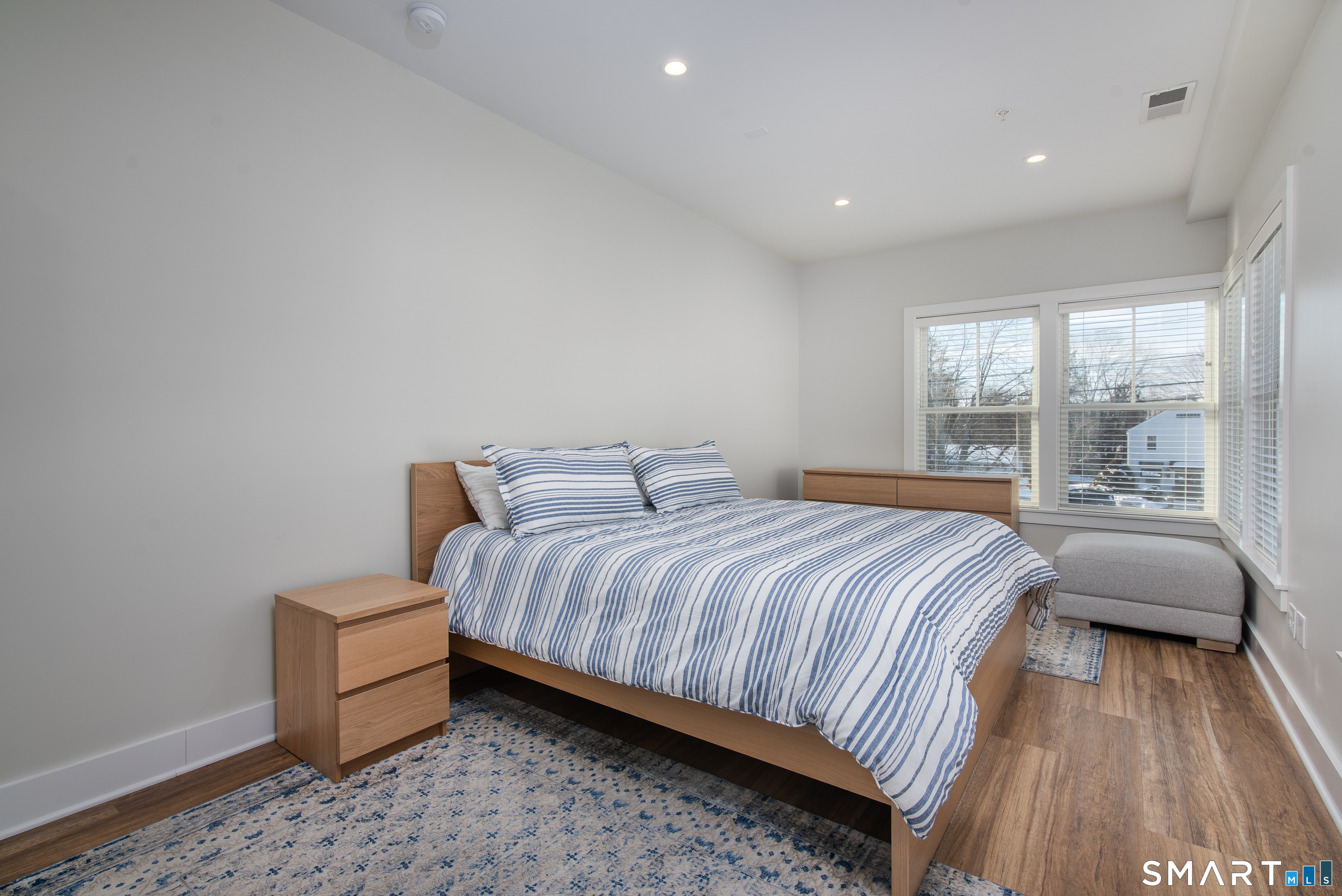 82 Wall Street Madison CT 06443