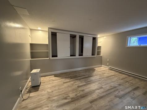 54 Monroe Street Branford CT 06405