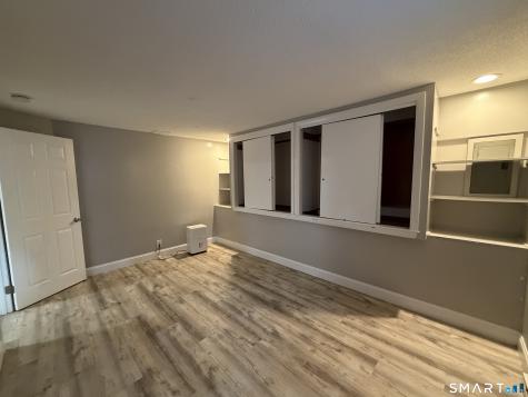 54 Monroe Street Branford CT 06405