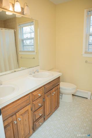 100 White Birch Drive Guilford CT 06437