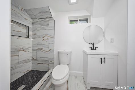 124 Mansfield Avenue New Britain CT 06051