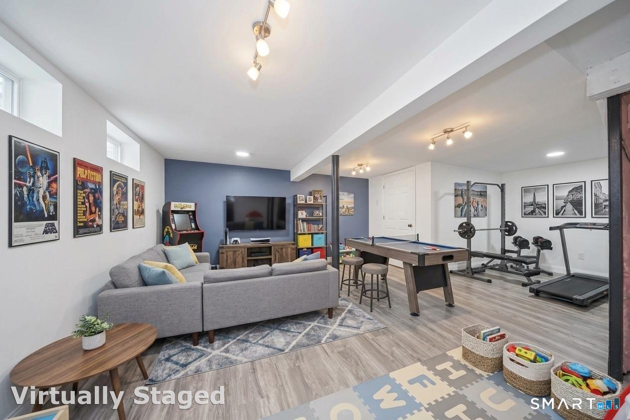 124 Mansfield Avenue New Britain CT 06051