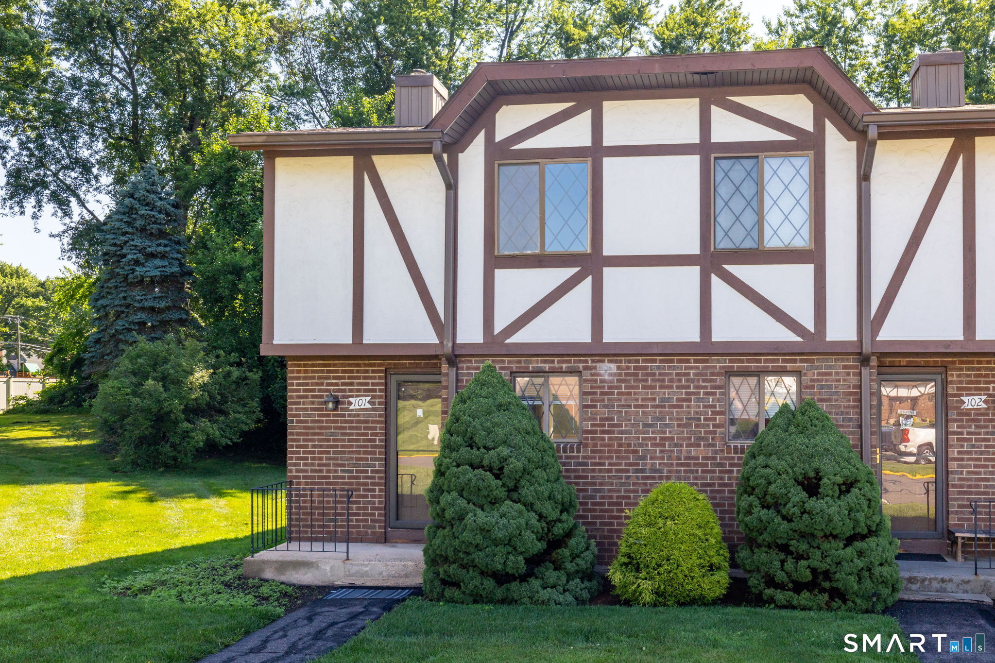 101 Cedar Hollow Drive Rocky Hill CT 06067