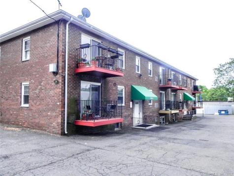 36 Turn Of River Road Stamford CT 06905