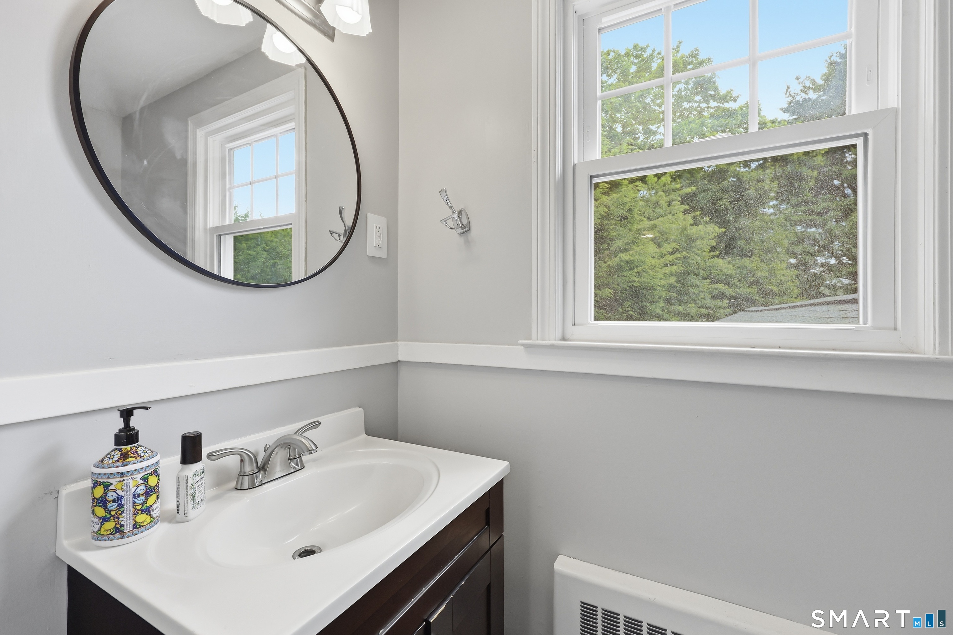 370 South Main Street West Hartford CT 06107