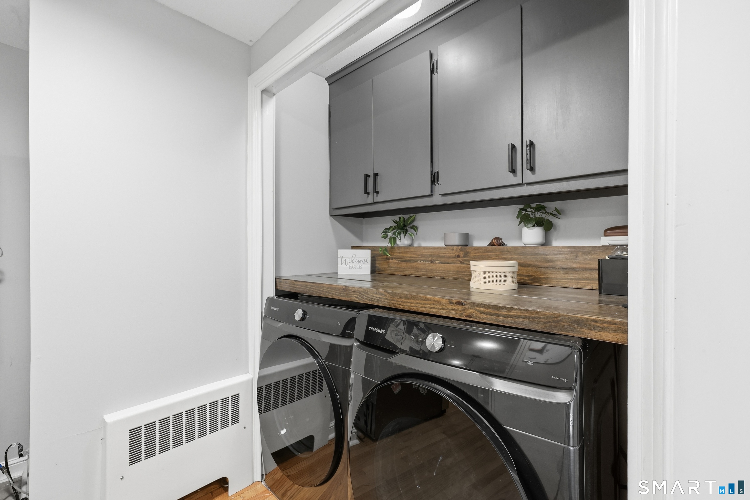 370 South Main Street West Hartford CT 06107