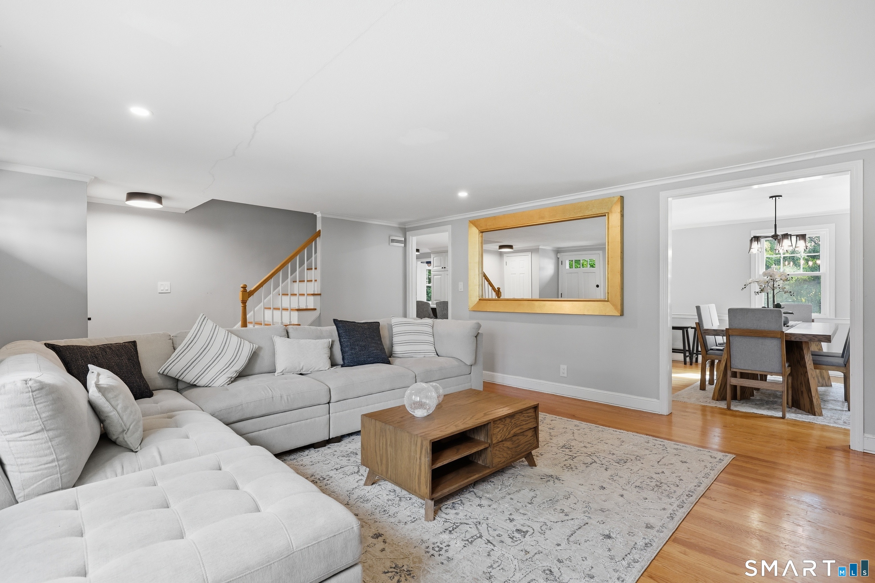 370 South Main Street West Hartford CT 06107