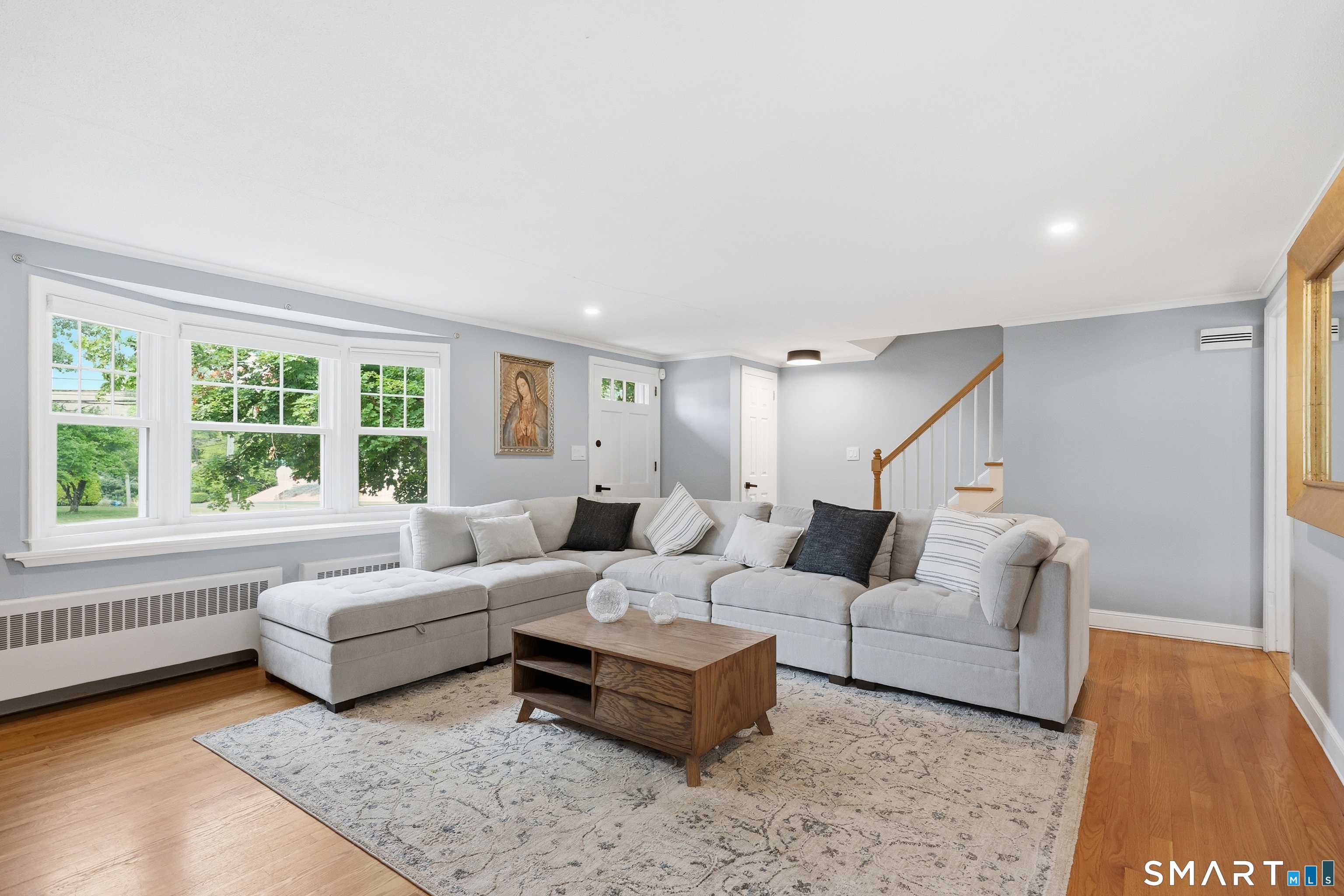 370 South Main Street West Hartford CT 06107