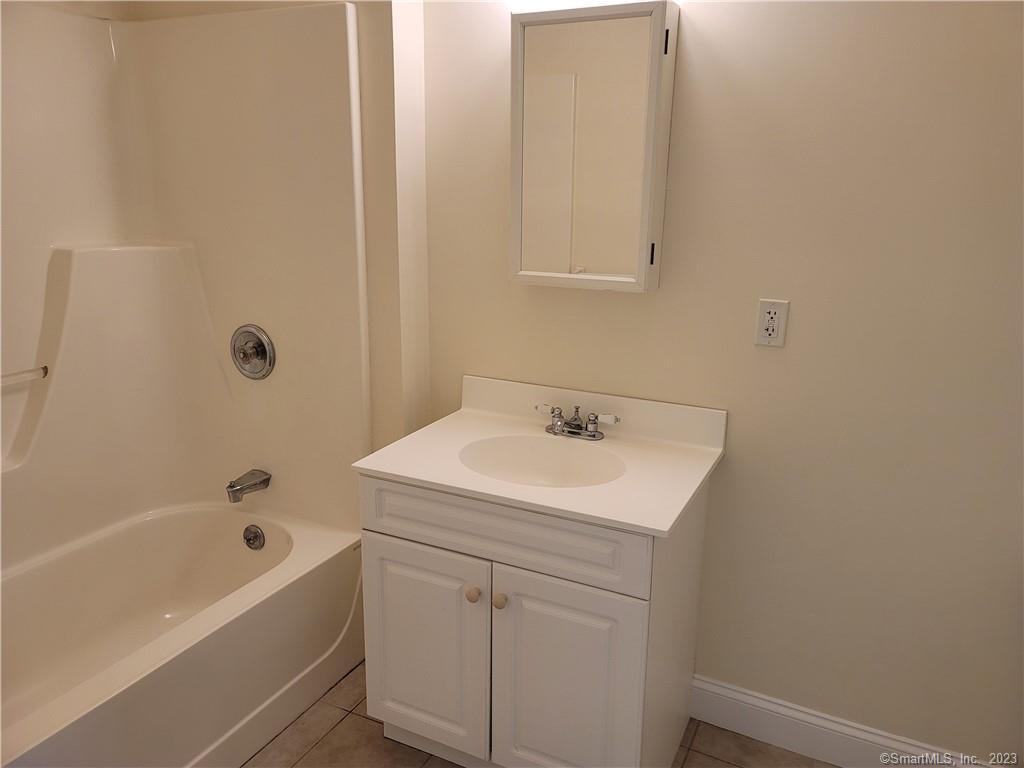 1 Daskams Lane Norwalk CT 06851