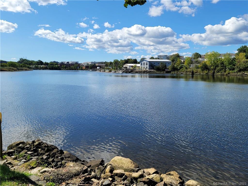 1 Daskams Lane Norwalk CT 06851