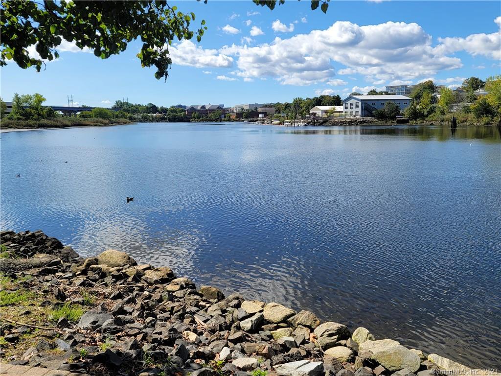 1 Daskams Lane Norwalk CT 06851