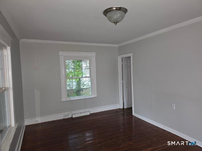 18 Huntingdon Place Waterbury CT 06708