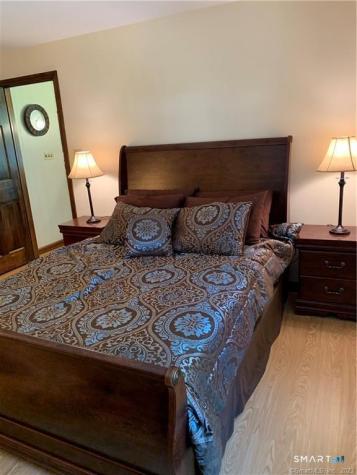 11 Miami Avenue Old Lyme CT 06371