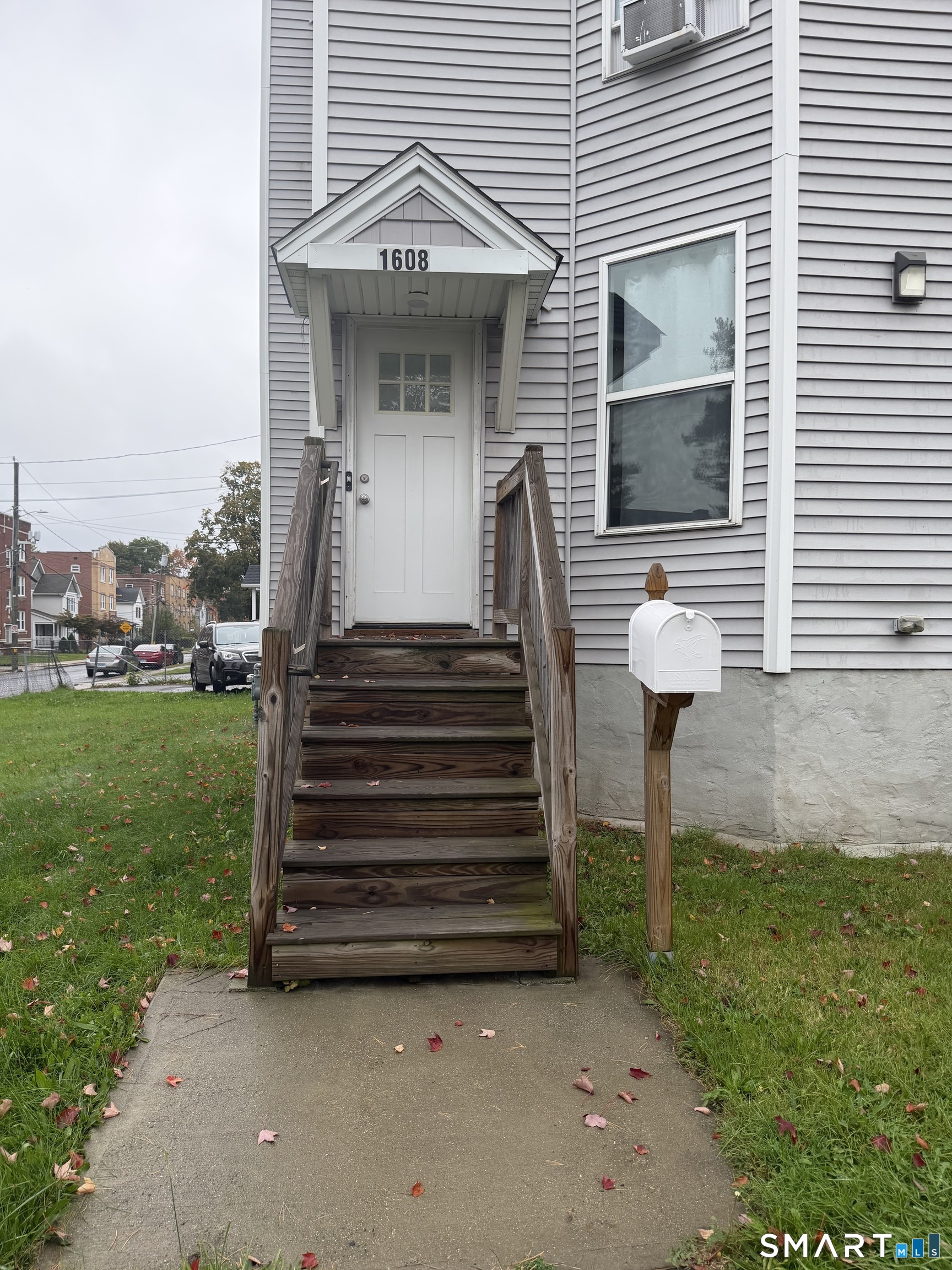 1608 Broad Street Hartford CT 06106