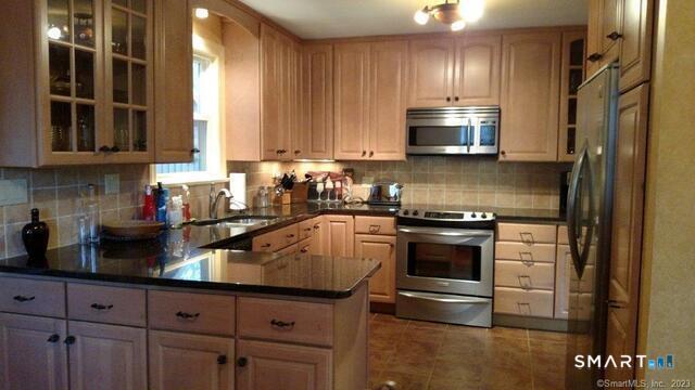 19 Sunshine Road Waterford CT 06375
