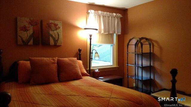 19 Sunshine Road Waterford CT 06375