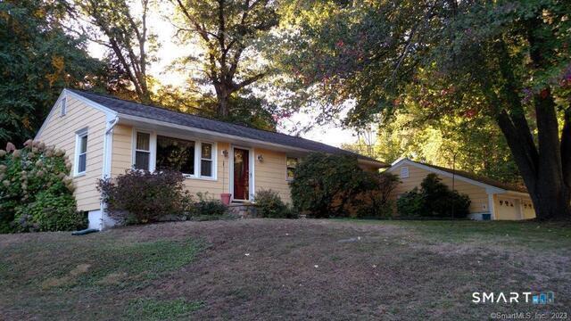 19 Sunshine Road Waterford CT 06375