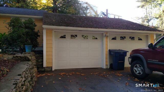 19 Sunshine Road Waterford CT 06375