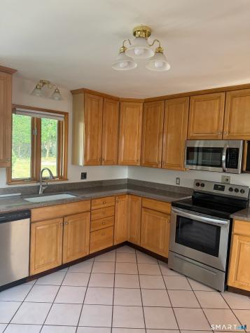 25 Ludlow Manor Norwalk CT 06855