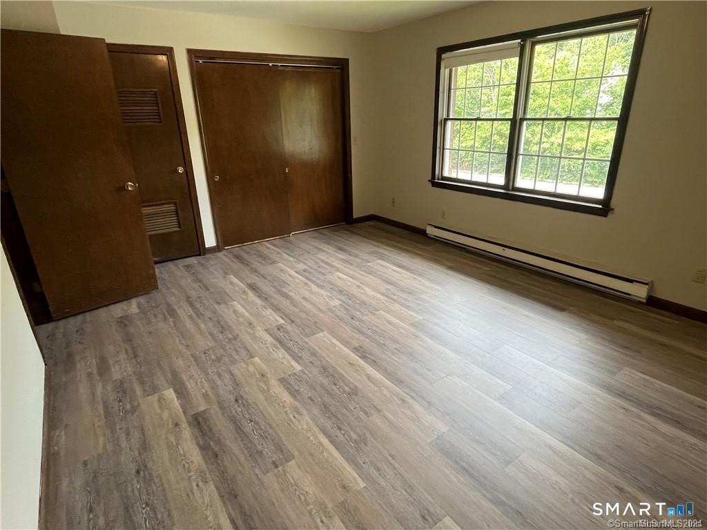 302 Boston Post Road Waterford CT 06385