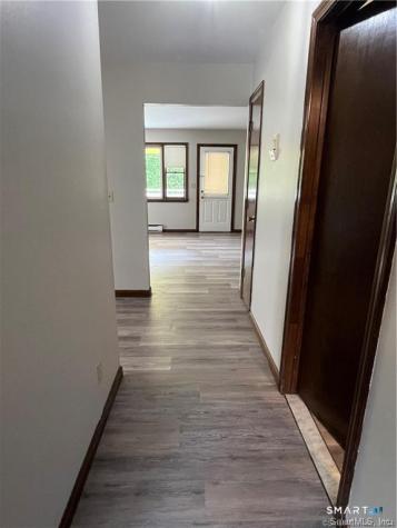302 Boston Post Road Waterford CT 06385