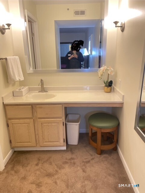 221 Old Pond Lane Norwich CT 06360