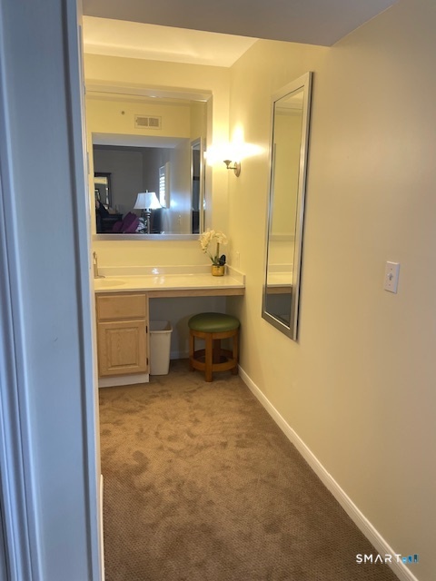 221 Old Pond Lane Norwich CT 06360