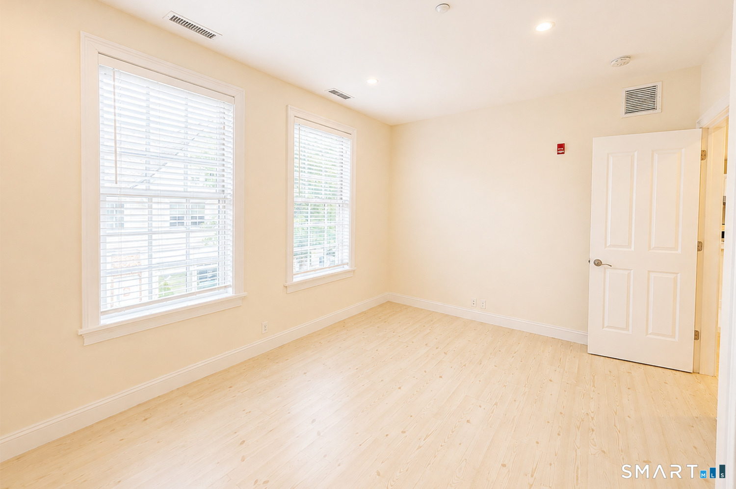 1015 Boston Post Road Darien CT 06820