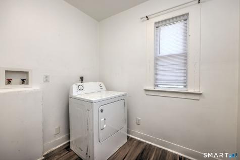 31 Winthrop Street Meriden CT 06451