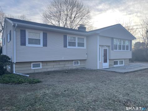 7 Riverbend Drive Stonington CT 06355