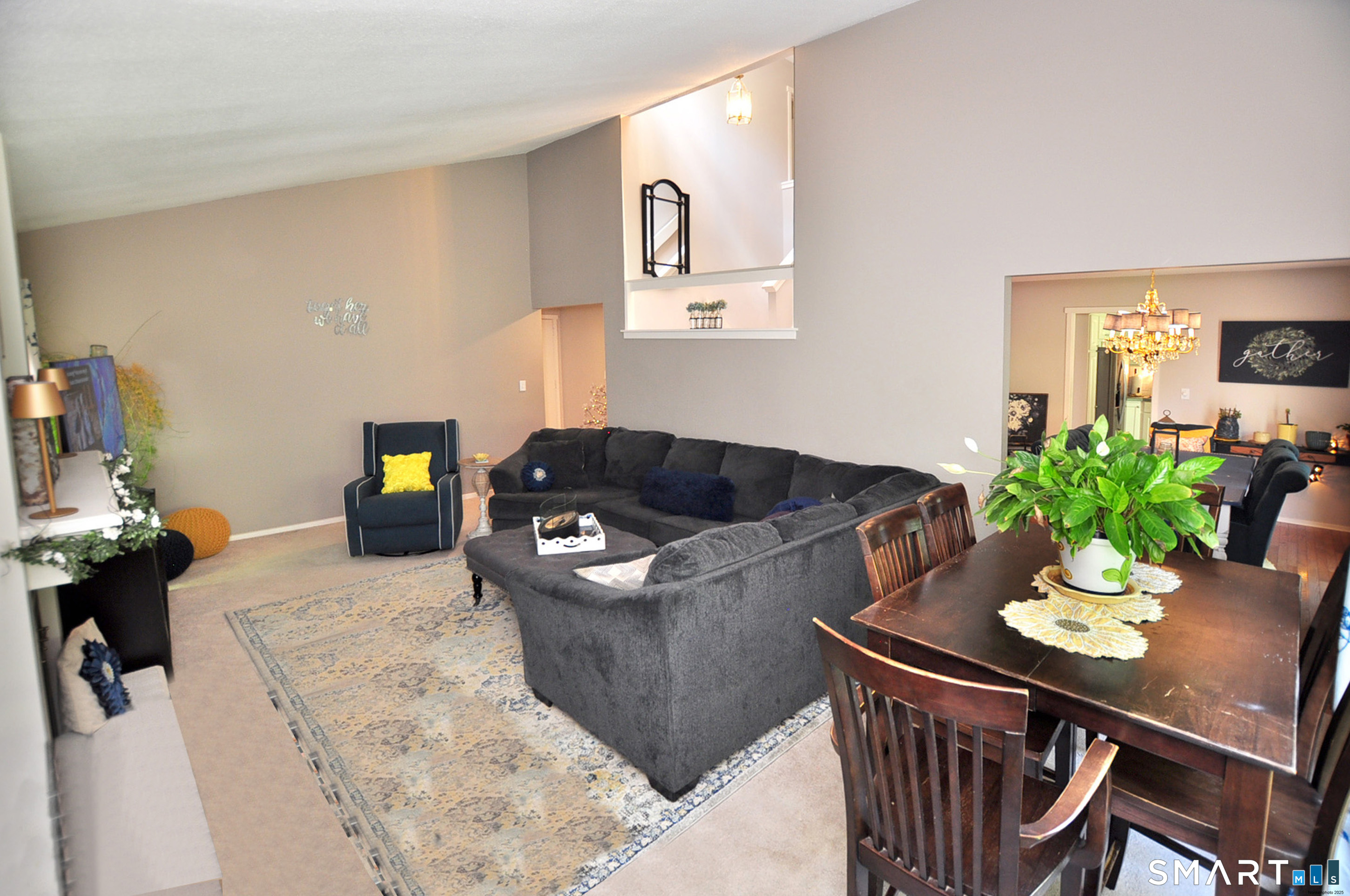 16 Applewood Lane Avon CT 06001