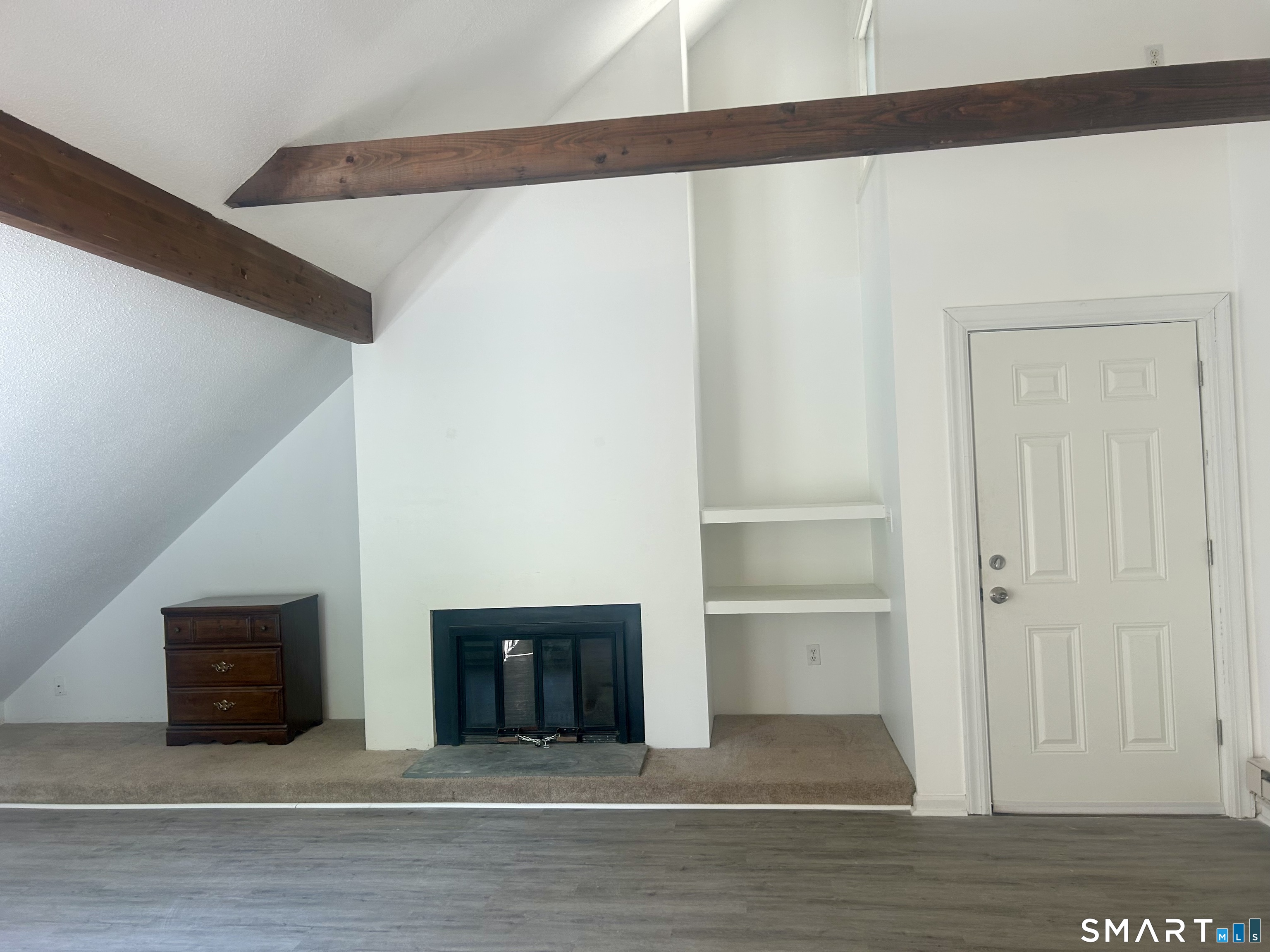 9 River Colony Guilford CT 06437